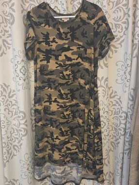 Camo dress size M